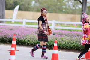 BIB: 
                            <button type="button" onclick="openModal(27860424)" class="btn btn-primary btn-sm float-right btn-popup" data-toggle="modal" data-target=".modal-high-quality">
                        <i class="fas fa-shopping-cart"></i> Add to Cart
                    </button>
                                            <button type="button" onclick="isThisMe(27860424, true)" class="btn btn-success btn-sm float-right btn-popup btn-isme hidden" data-toggle="tooltip" data-placement="bottom" title="นี่คือรูปของคุณใช่ไหม คลิกที่นี่เพื่อเอาเข้าอัลบั้ม">
                        <i class="fas fa-plus"></i> Add to album
                    </button>
                    <button type="button" onclick="isThisMe(27860424, false)" class="btn btn-warning btn-sm float-right btn-popup btn-isnotme hidden">
                        <i class="fas fa-ban"></i> Remove from album
                    </button>